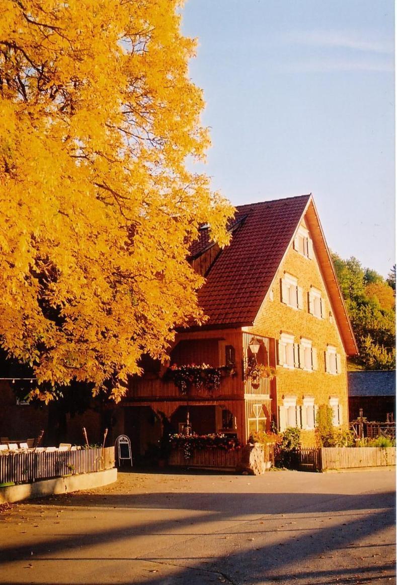 Hotel Gasthaus Schaefle Buerserberg Exterior photo